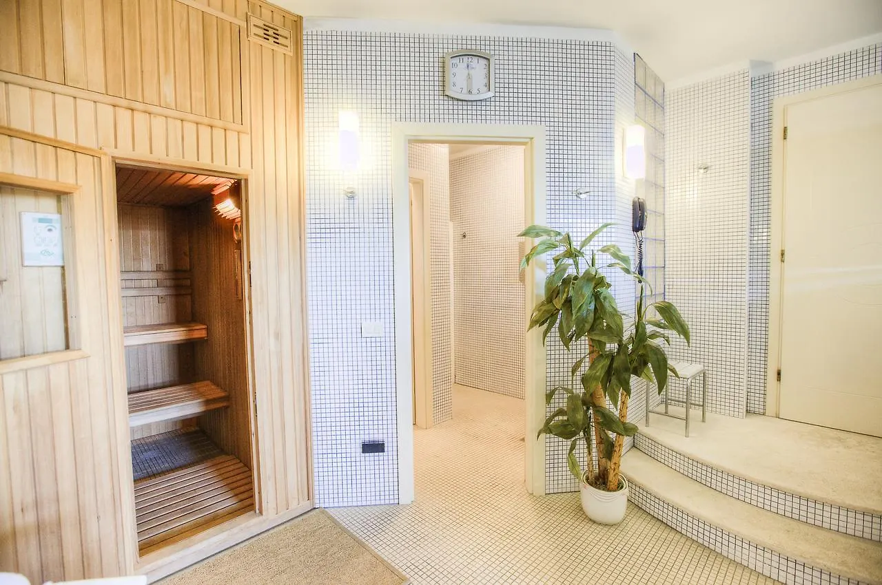 Hotel San Francisco Spiaggia Rimini 3*,