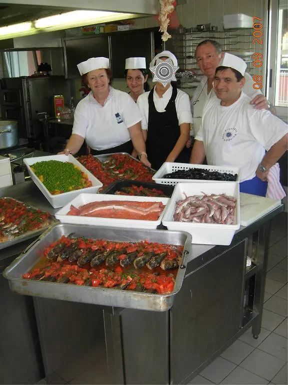 Hotel San Francisco Spiaggia Rimini Italy